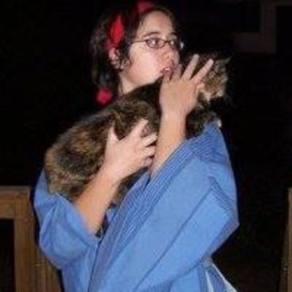 Meet your Posher, Alyson